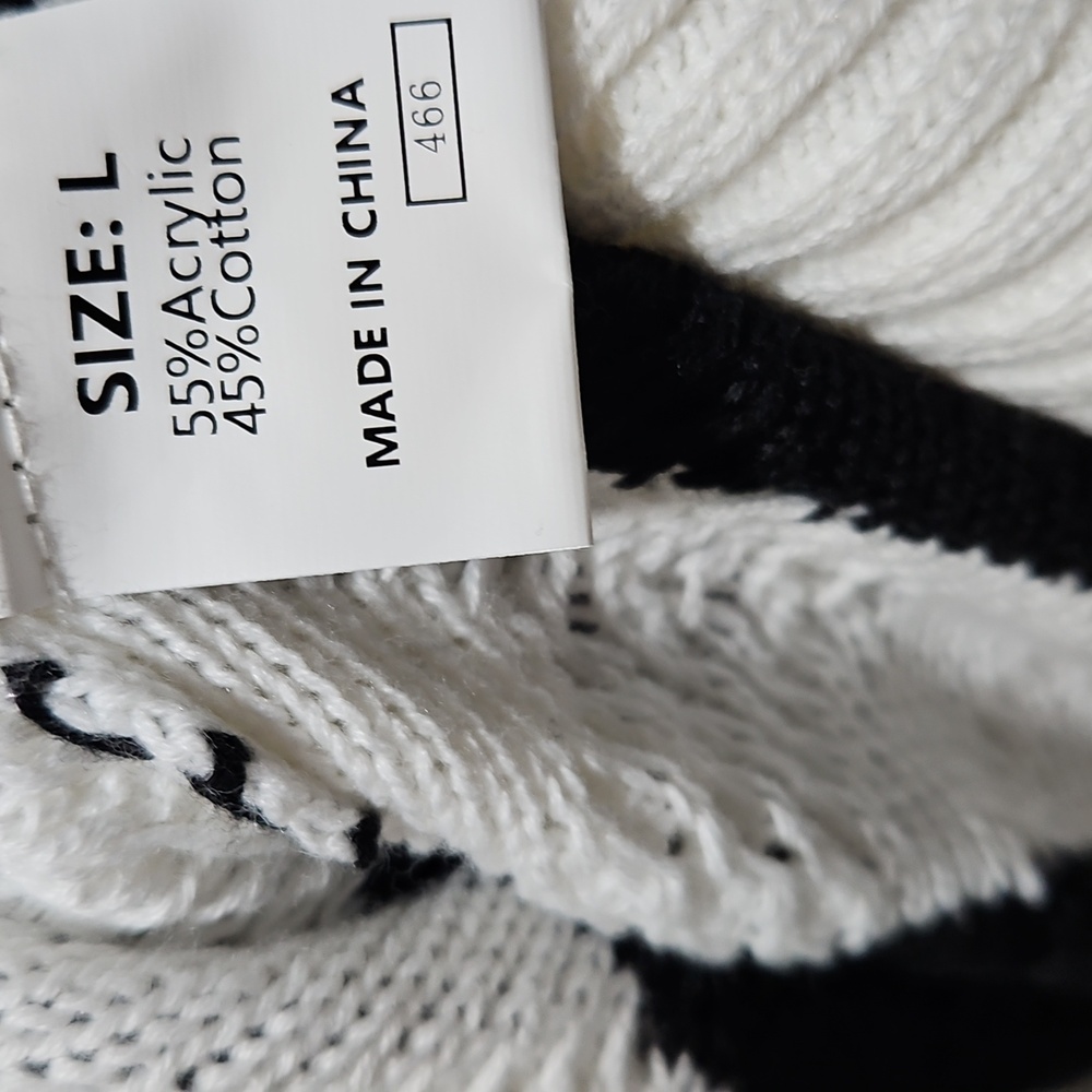 Dokotoo Black and White Striped Sweater Top - Picture 3 of 3